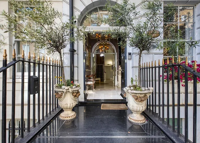 Opulence Boutique Hotel London
